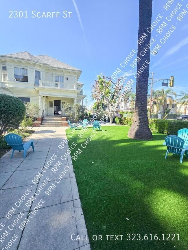 Building Photo - 2301 Scarff St