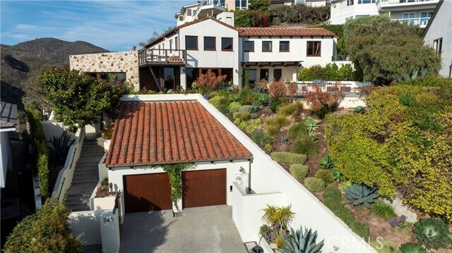 Building Photo - 345 Emerald Bay