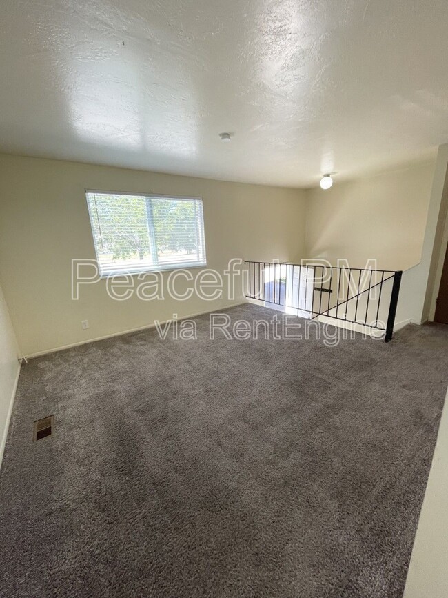 Building Photo - 4693 S Arlington Park Dr