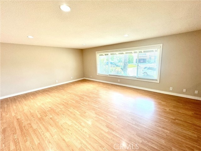 Building Photo - 2319 La Sierra Way