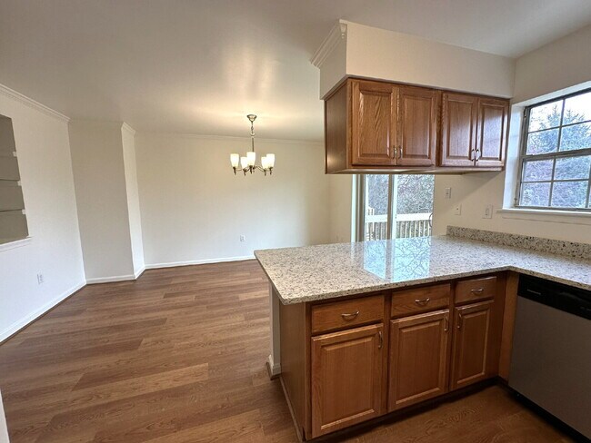 Building Photo - 3-Bed, 3.5-Bath Townhome in Sparks Glencoe