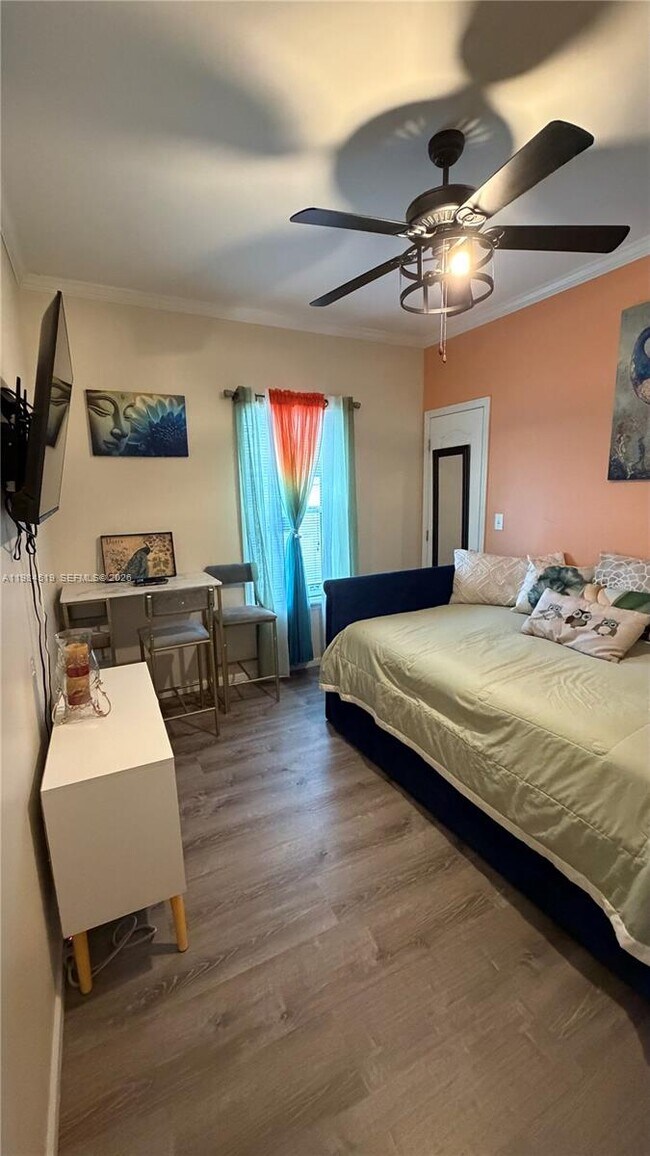 Building Photo - 4219 Royal Manor Blvd