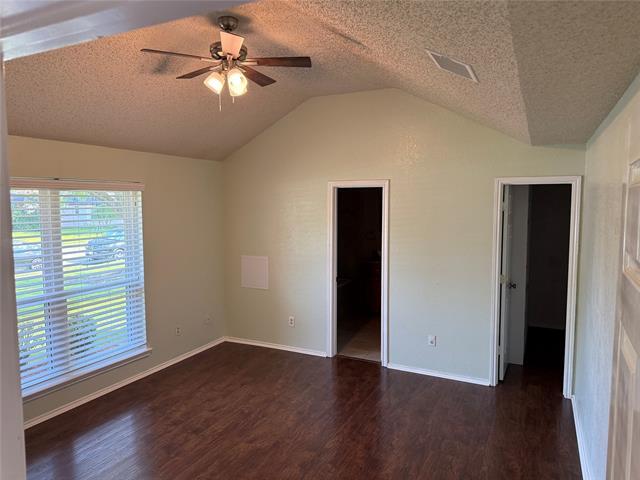 Building Photo - 2210 Crystal Creek Ln