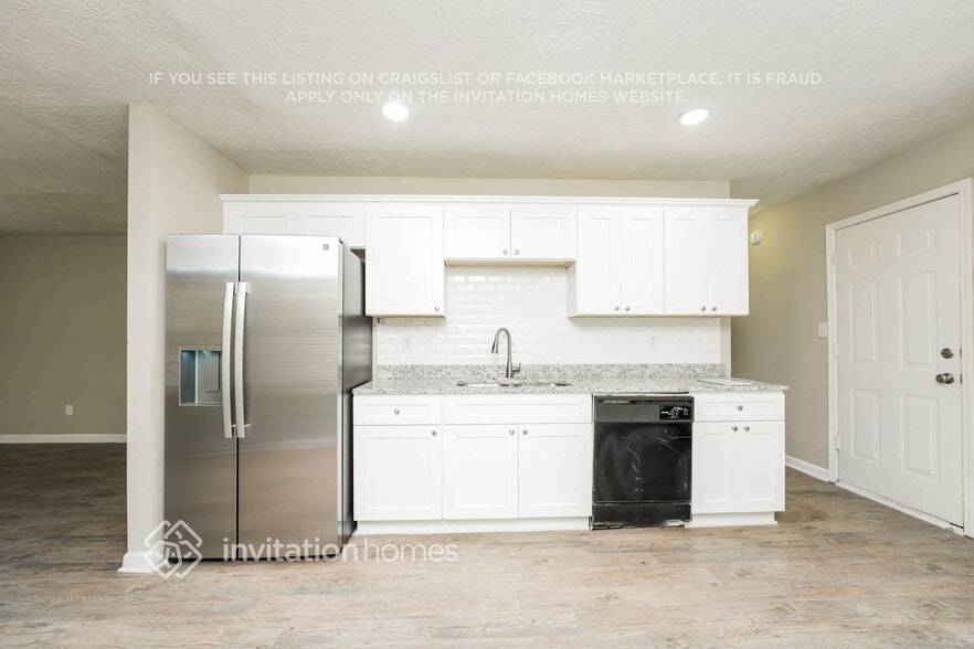 Building Photo - 1059 Shadow Lake Dr