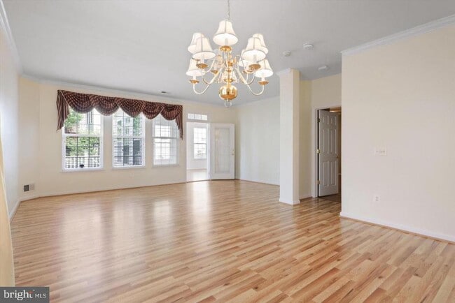 Building Photo - 17075 Four Seasons Dr