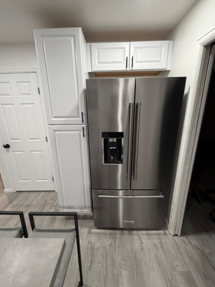 Building Photo - 1000 Flint Way