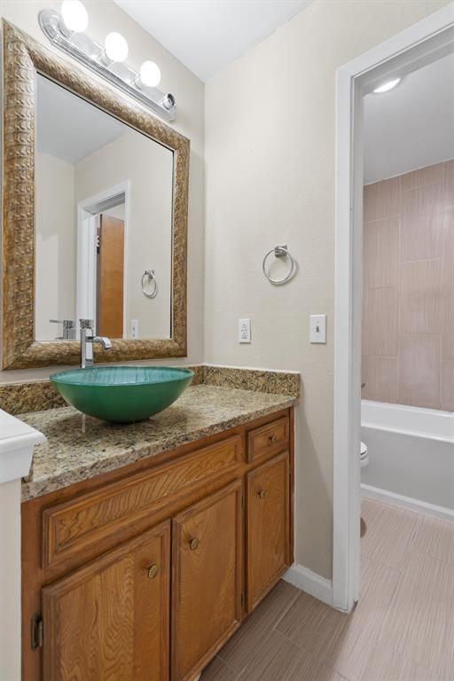 Building Photo - 10616 Mellow Meadow Dr