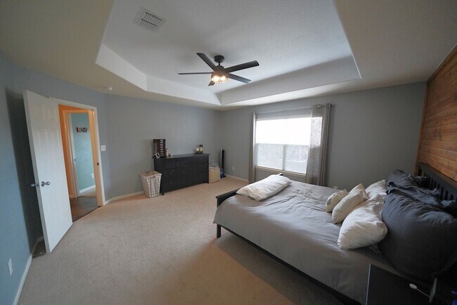 Building Photo - Gorgeous 5 Bedroom Rental in Cibolo! Realtor Commmission: $400