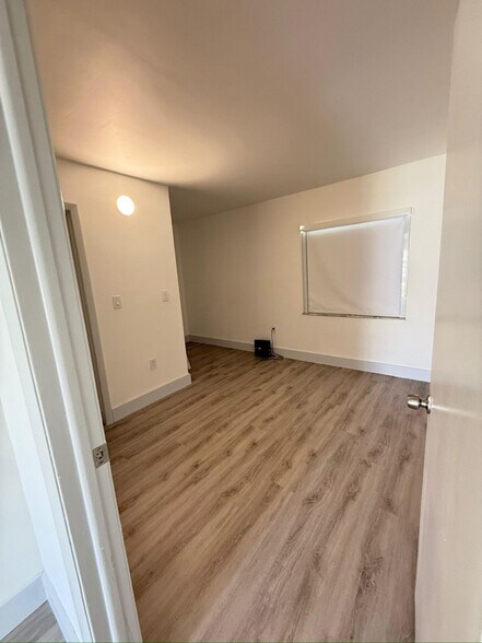 Building Photo - 15250 SW 80th St