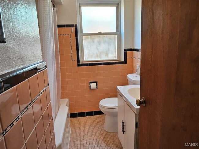 Building Photo - 5315 Jamieson Ave