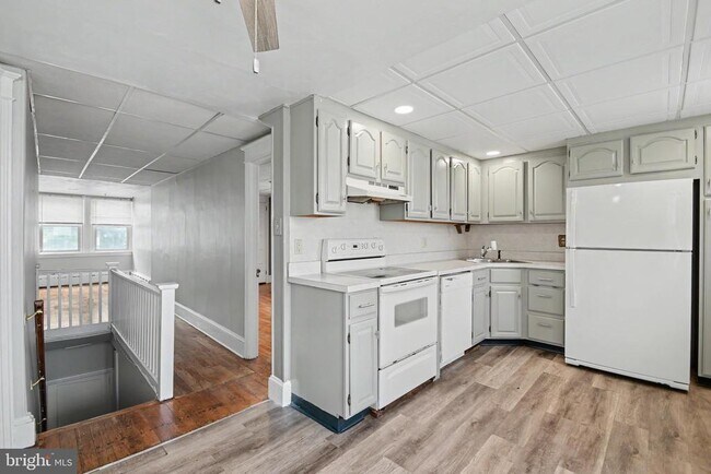 Building Photo - 59 N Schuylkill Ave