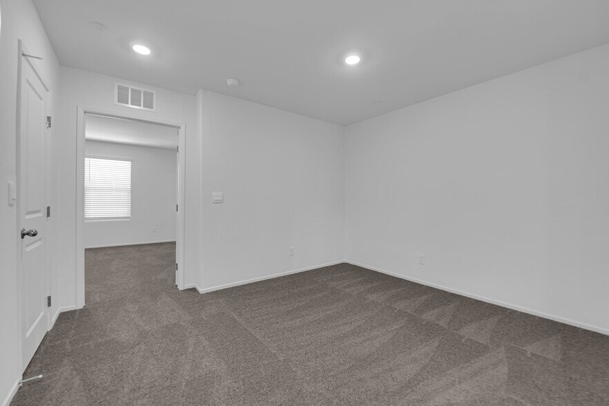 Building Photo - 9342 Soothing Sea St