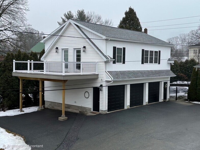 Building Photo - 231 E Main St