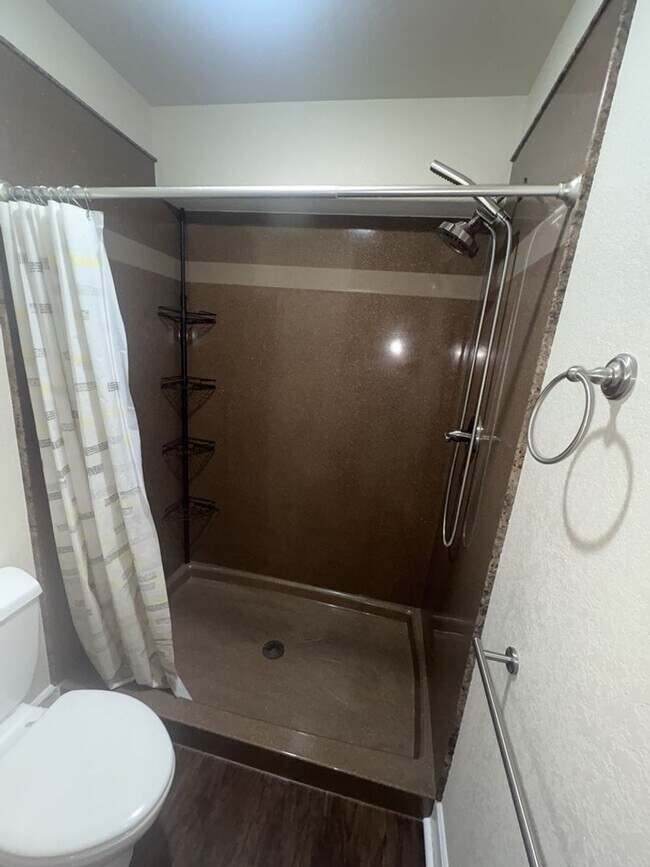 Building Photo - Beautiful 2bd/2ba Condo in West Greeley with Garage!