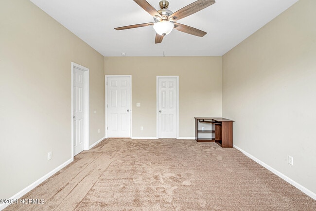 Building Photo - 310 Cedar Island Trail