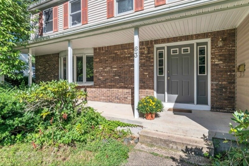 Building Photo - 63 Oakwood Dr