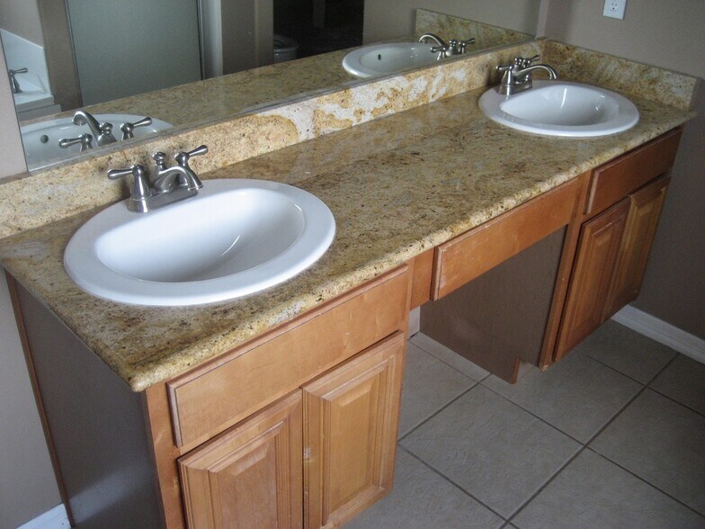 Building Photo - 107 Greer St