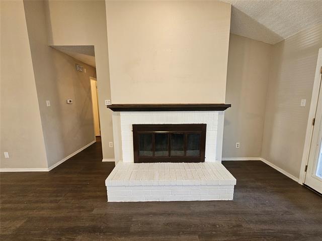 Building Photo - 824 Bailey Dr