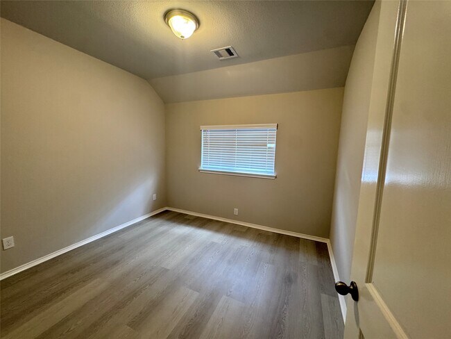 Building Photo - 10827 Cassiopeia Creek Cir