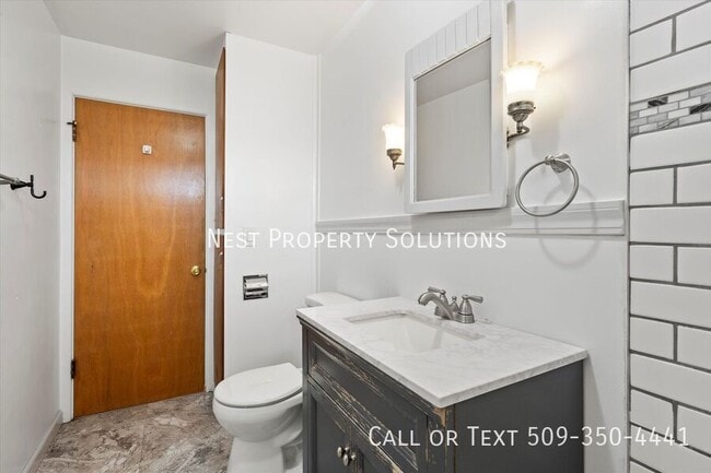 Building Photo - 135 H St NE