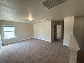 Building Photo - 3115 Ribbon Creek Way