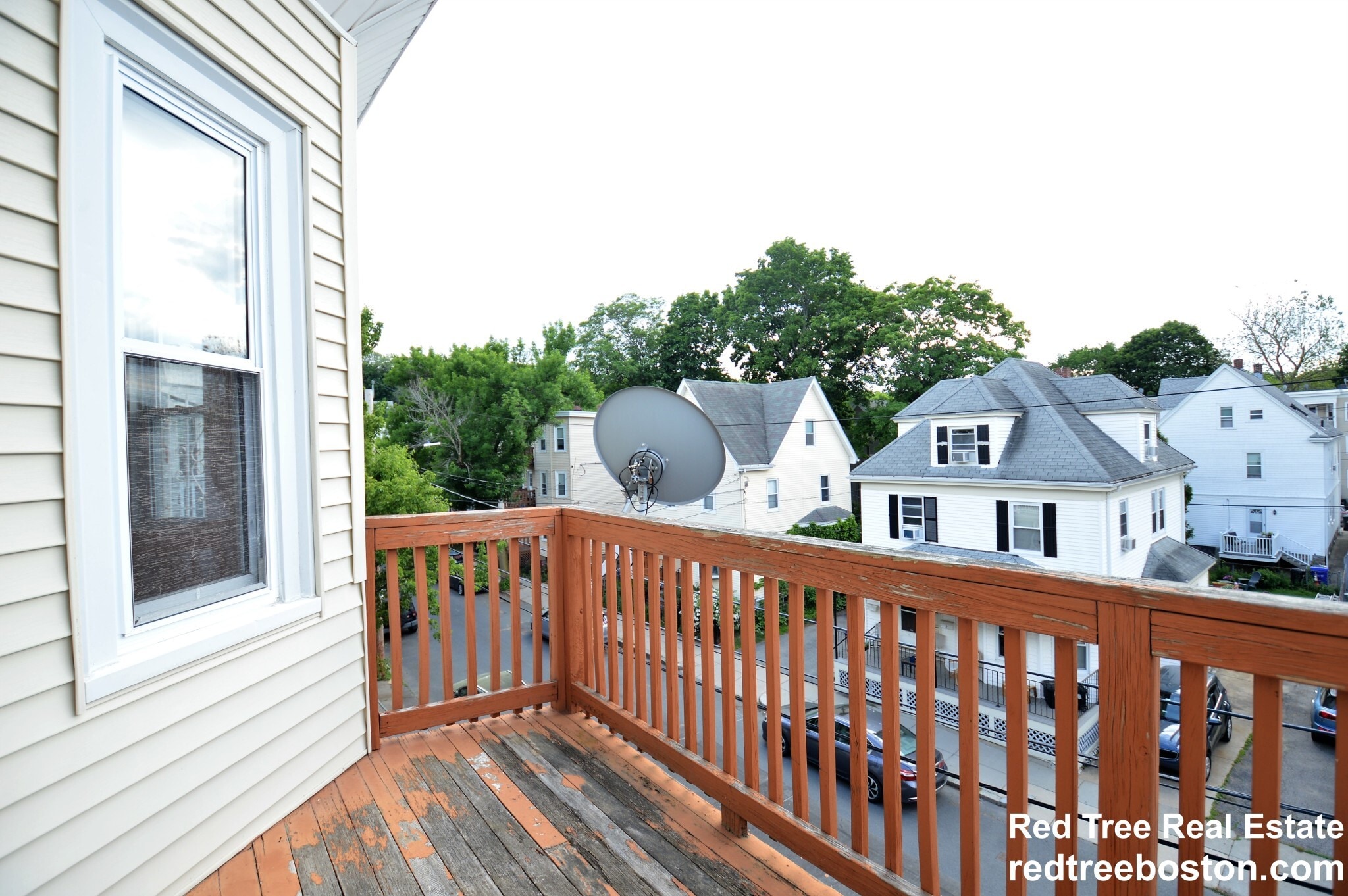 Building Photo - 39 Montfern Ave