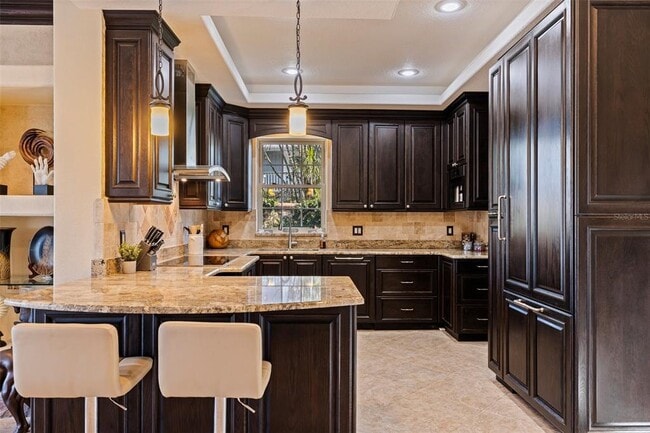 Building Photo - 3931 Pompano Dr SE