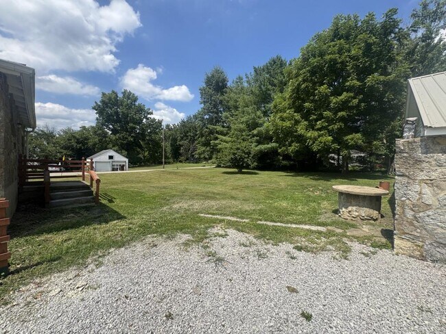 Building Photo - 6812 Goshen Rd
