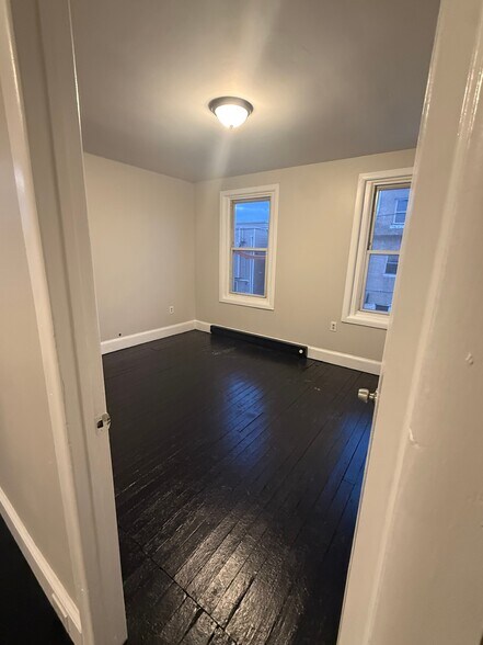 Building Photo - 2363 Orthodox St