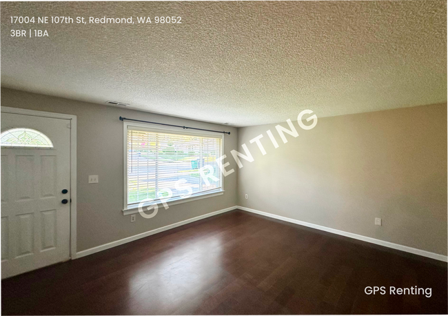 Building Photo - Charming Redmond Rambler in Prime Educatio...