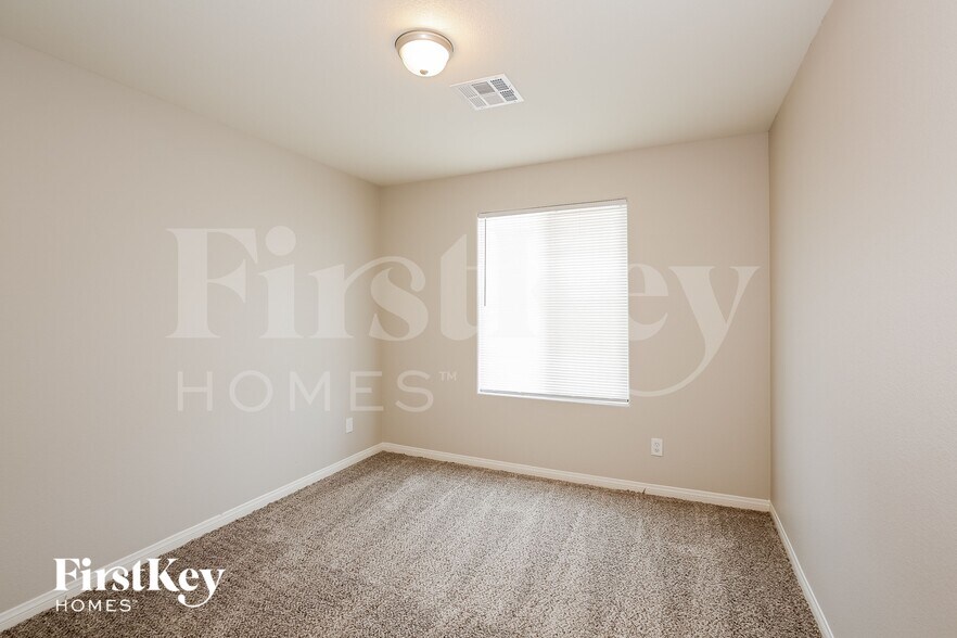 Building Photo - 4235 Billowing Breeze Ave