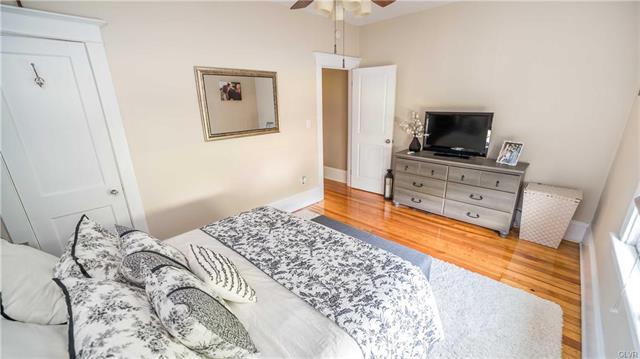 2nd floor front bedroom - 908 Porter St