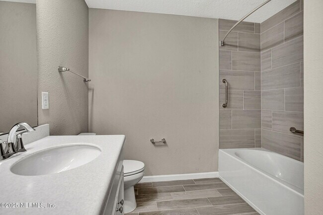 Building Photo - 140 Boracay Cir
