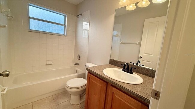 Building Photo - 2749 Valencia Grove Dr