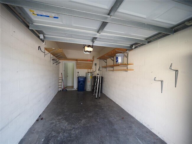 Building Photo - 8140 Enclave Way