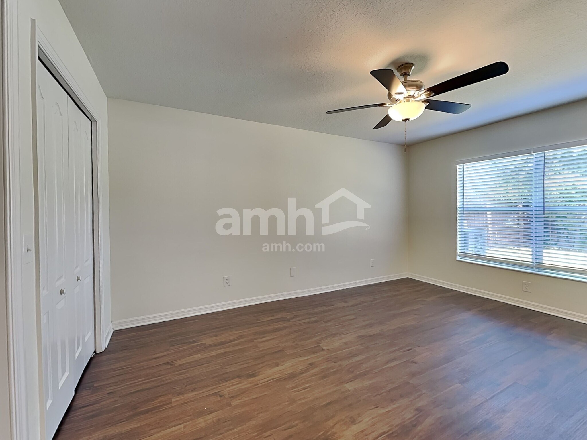 Building Photo - 927 Windton Oak Dr