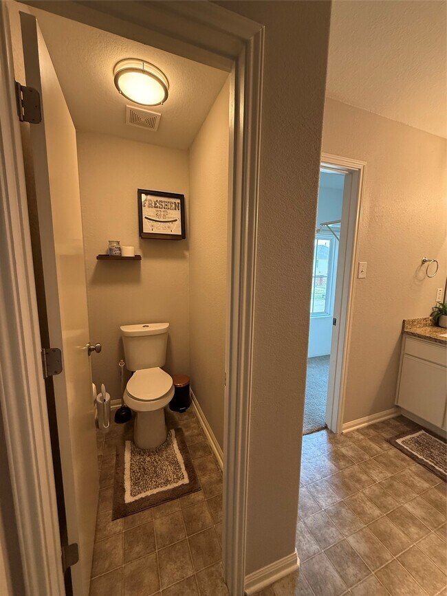 Building Photo - 23603 Legacy Oak St