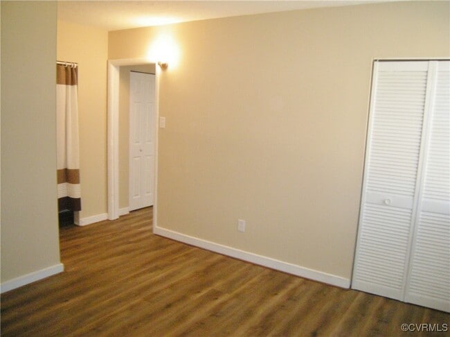 Building Photo - 5226 Castlewood Rd
