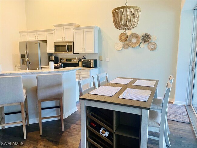 Building Photo - 25240 Pelican Creek Cir