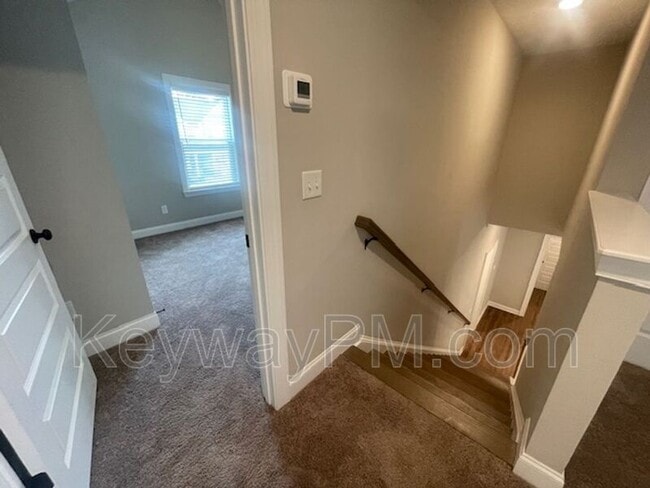 Building Photo - 905 Sandpiper Xing