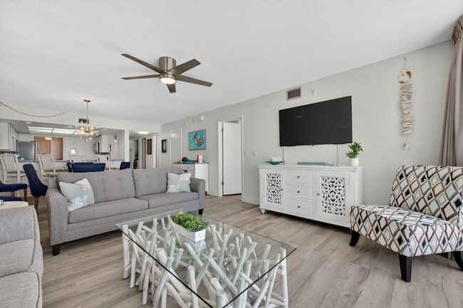 Building Photo - 3859 S Atlantic Ave