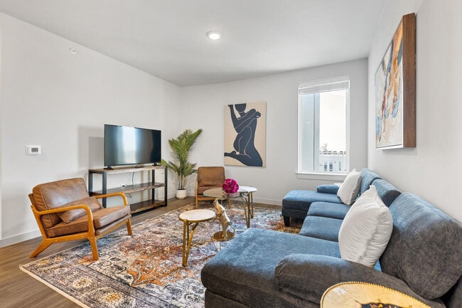 Building Photo - 5820 1/2 Cameron Rd