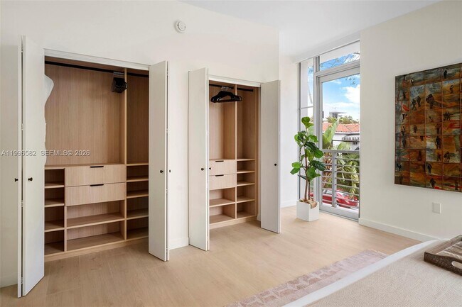 Building Photo - 600 76th St