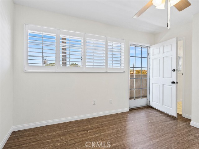 Building Photo - 1706 Grismer Ave