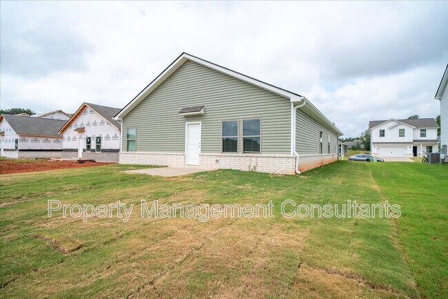 Building Photo - 22772 Dashwood Ln