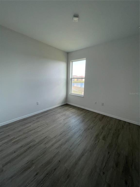 Building Photo - 2269 Waukegan Dr