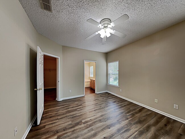 Building Photo - 976 Ashton Cove Terrace