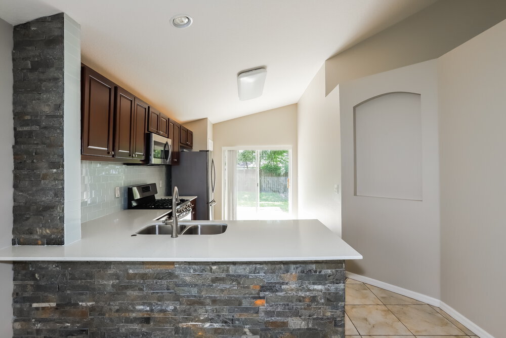 Building Photo - 14911 Stag Creek Cir