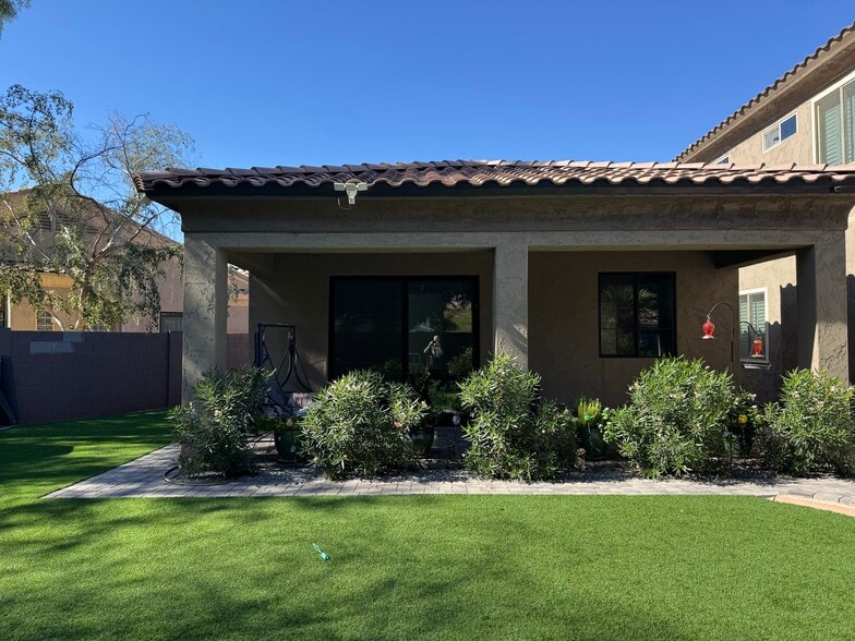 Building Photo - 1373 S Sean Dr