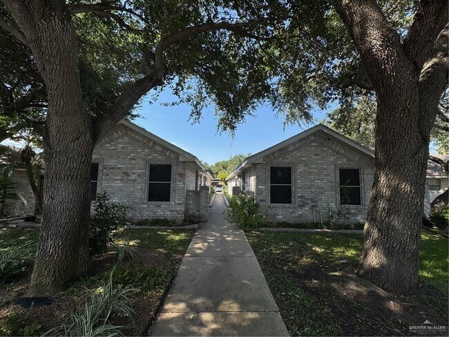Primary Photo - 6700 N 8th St